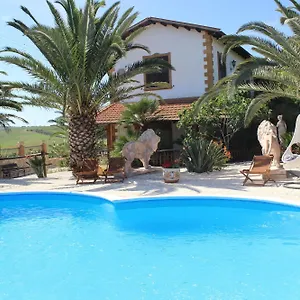  Alloggio per agriturismo Reggia Saracena
